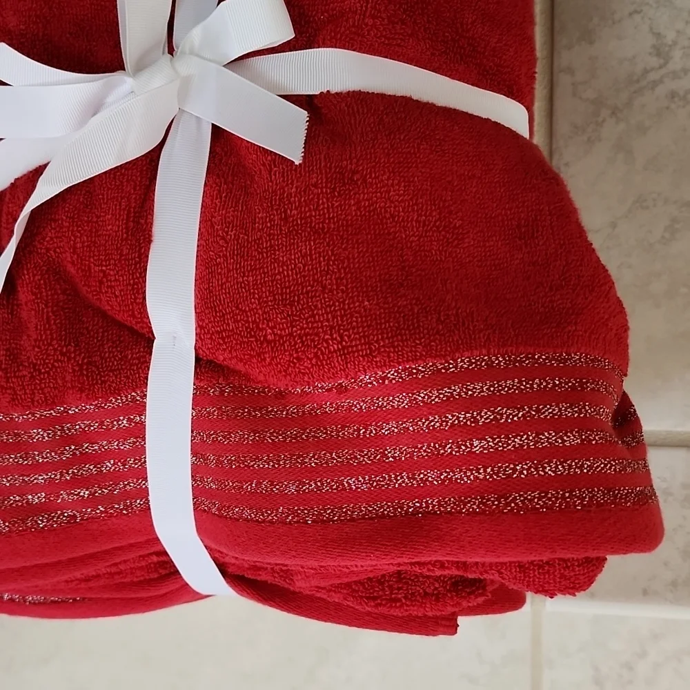 🎄 🎅 HOLIDAY TOWEL SET 🎅 🎄